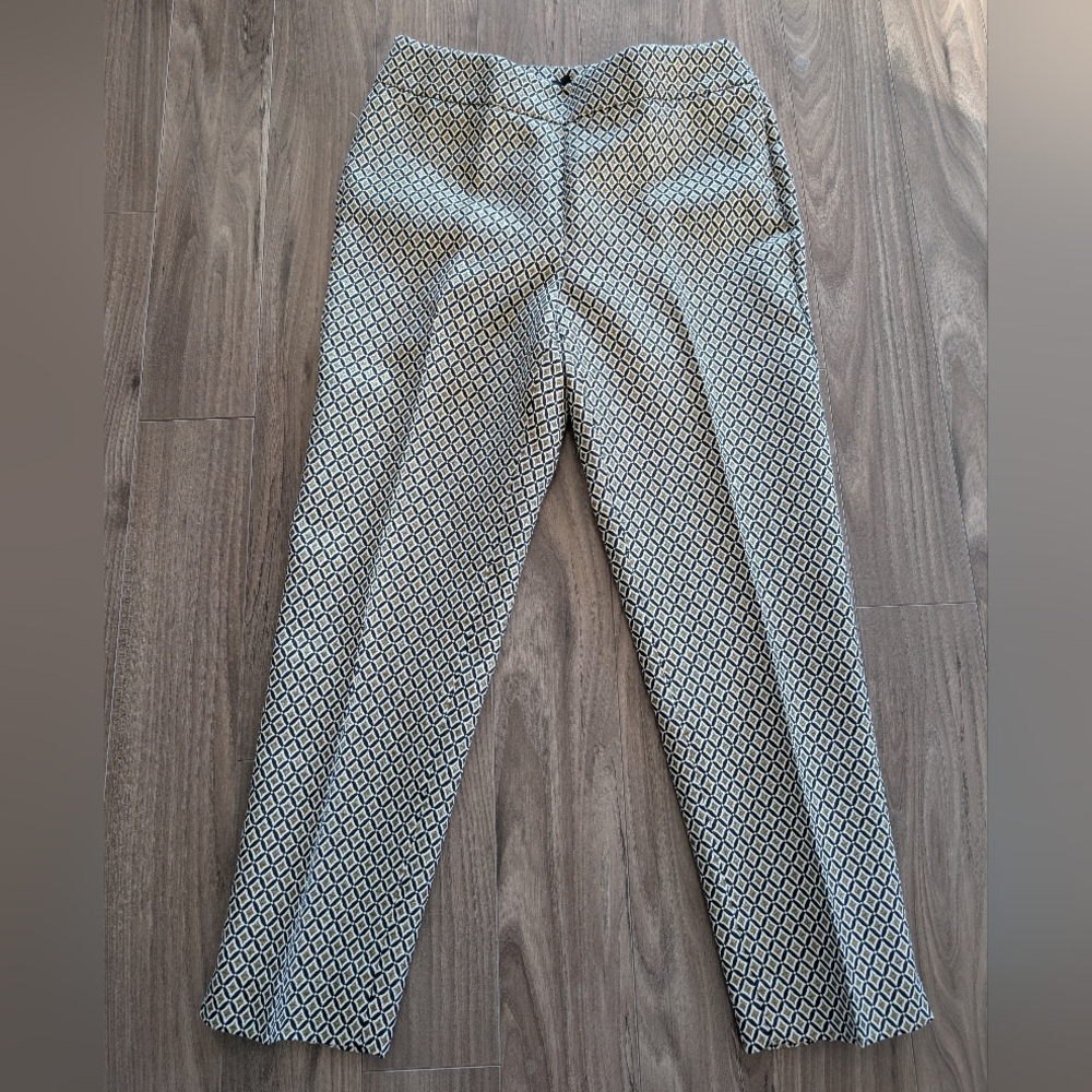 Talbots Jacquard Black and Gold Diamond Pattern Pants (Size 8)